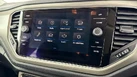 2020-volkswagen-t-roc-10-tsi-se-115ps-small-17