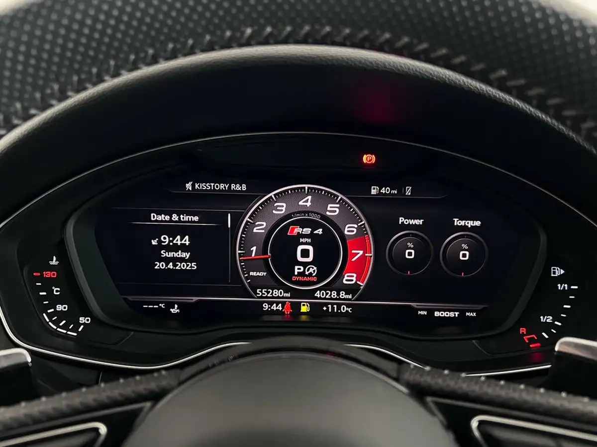 2018-audi-rs4-avant-29-tfsi-quattro-big-21