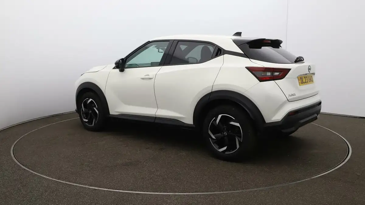 2023-nissan-juke-10-dig-t-n-connecta-big-26