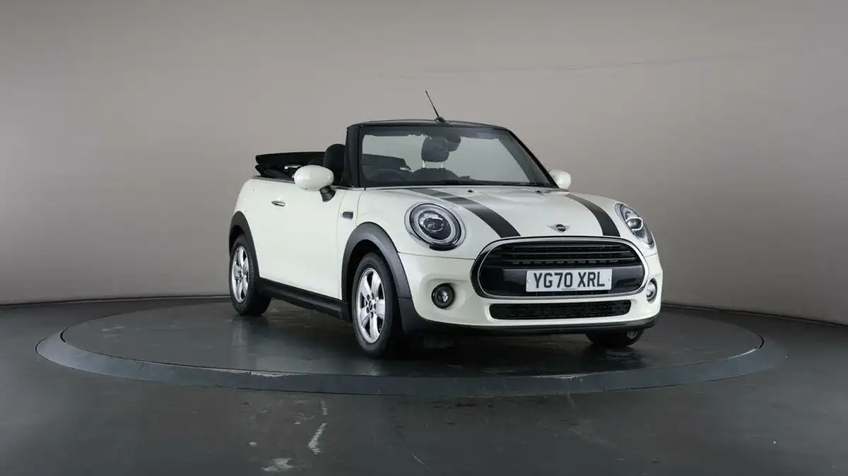 2020-mini-cooper-15-cooper-classic-convertible-2d-big-41