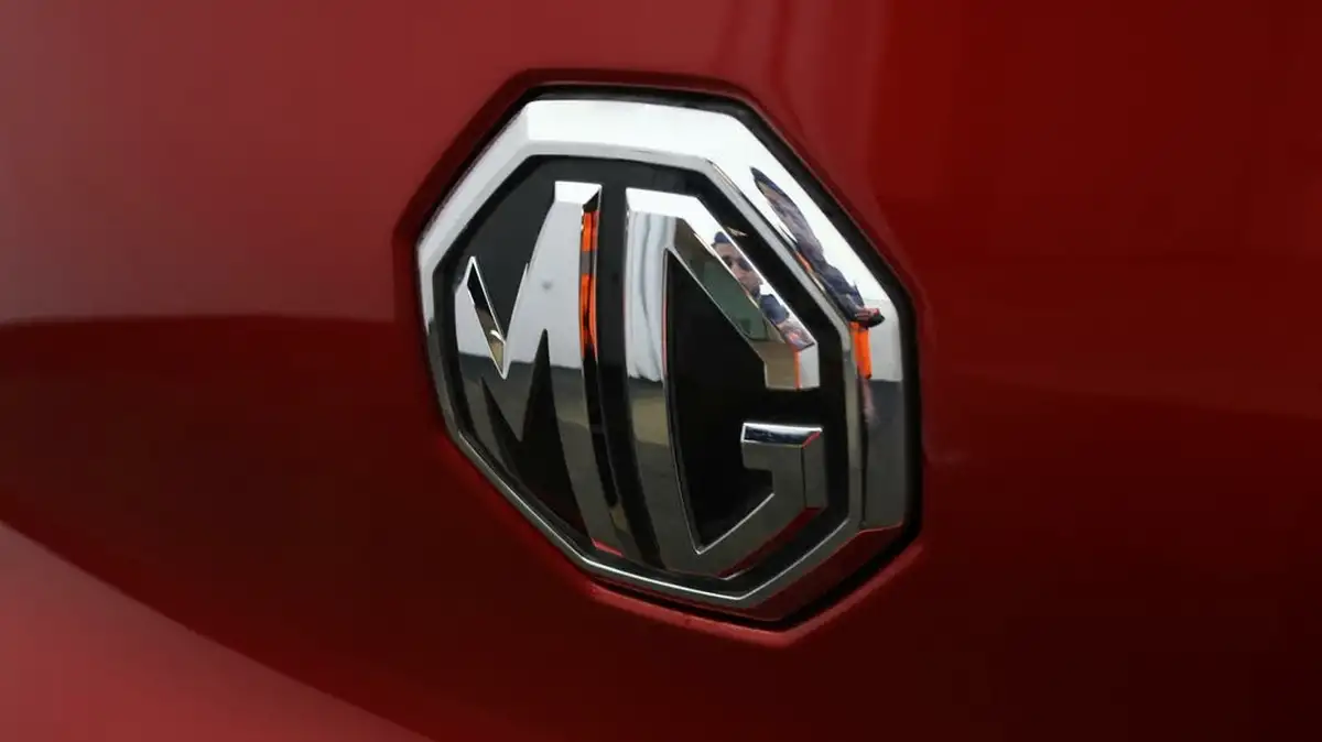 2022-mg-zs-suv-10t-gdi-exclusive-big-19