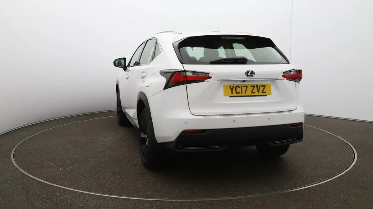2017-lexus-nx-300h-25-sport-big-50
