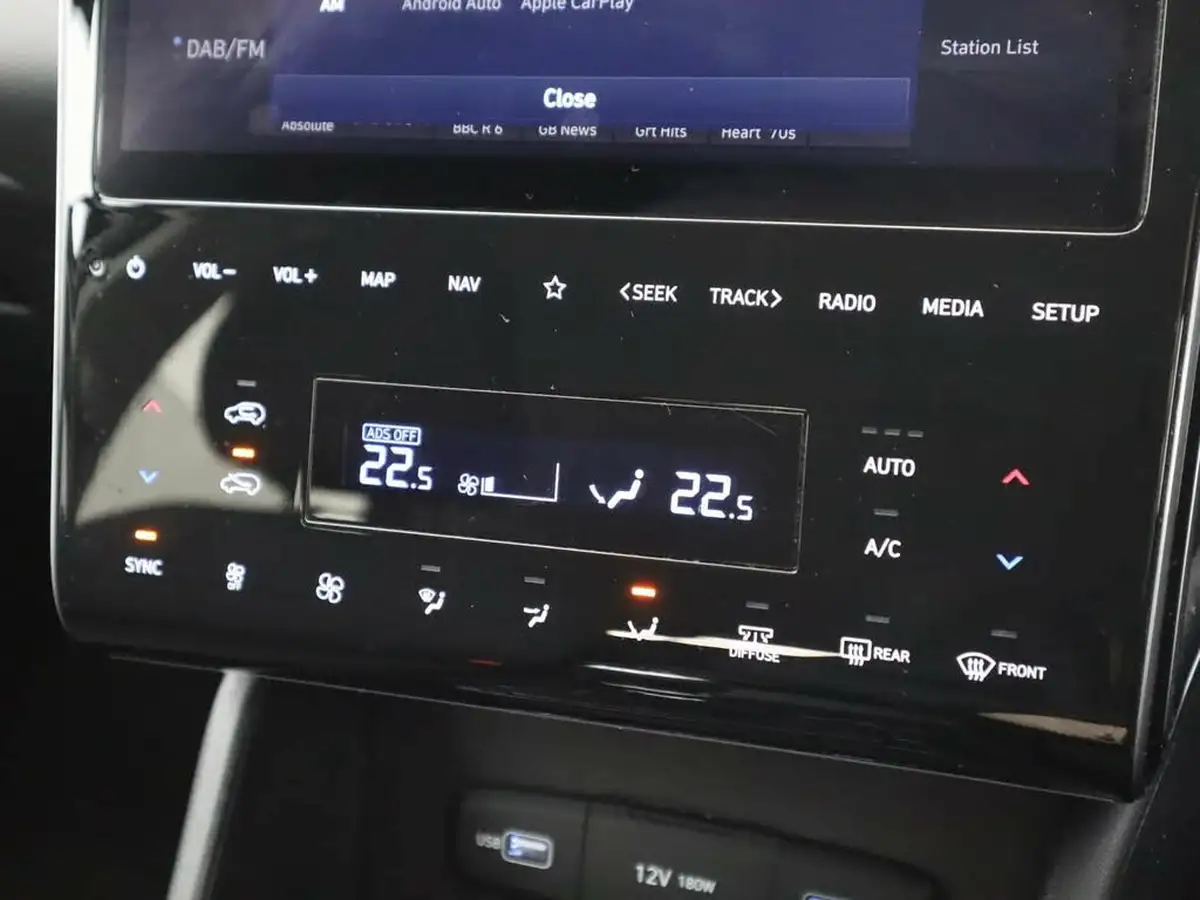 2022-hyundai-tucson-16-t-gdi-se-connect-150ps-big-17