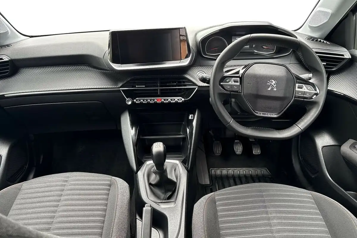 2023-peugeot-208-12-puretech-active-premium-75ps-big-10