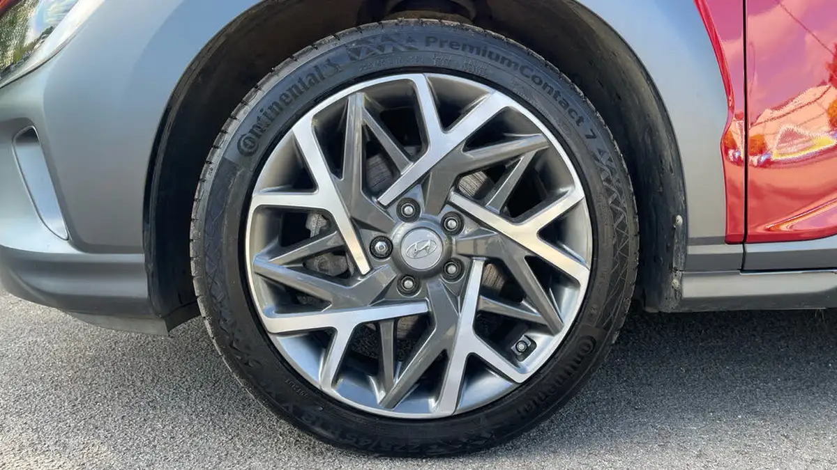 2022-hyundai-kona-16-gdi-premium-big-16