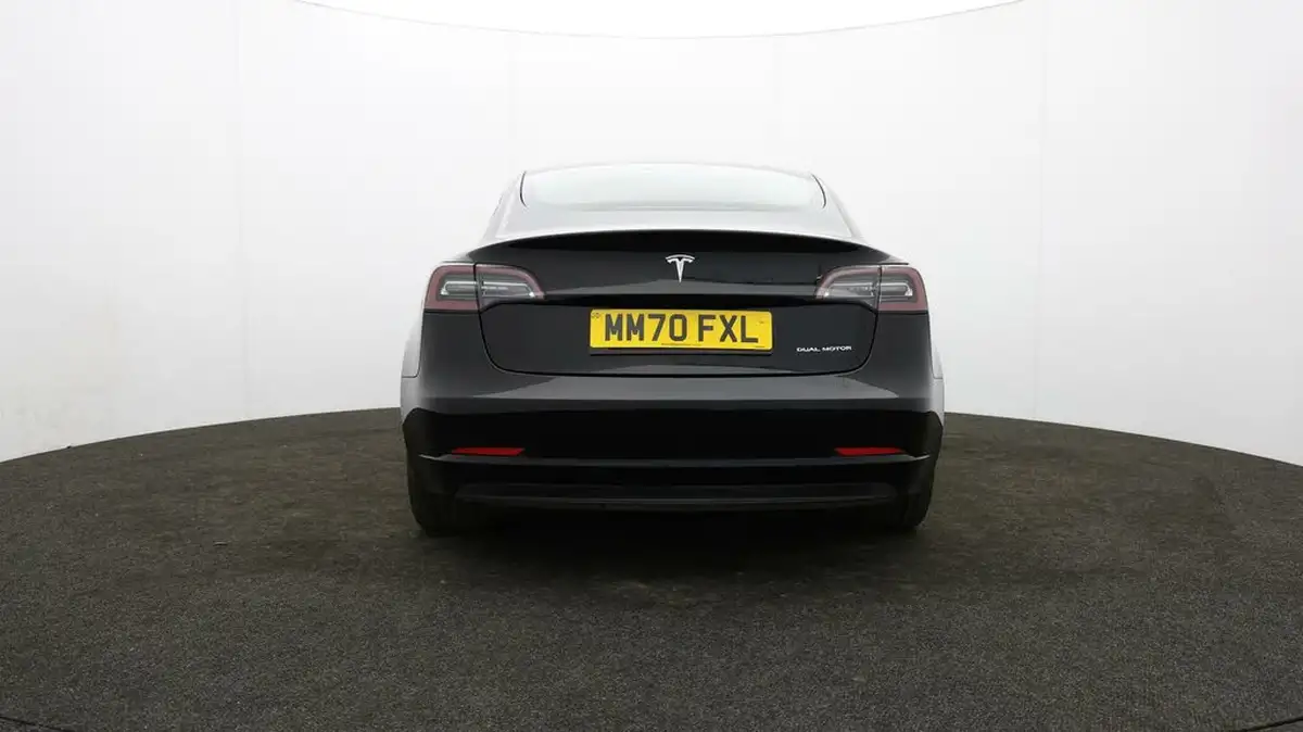 2021-tesla-model-3-e-long-range-4x4-big-47