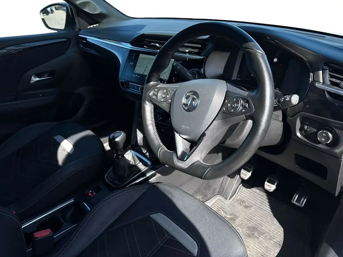 2022-vauxhall-corsa-12-turbo-ultimate-100ps-big-7