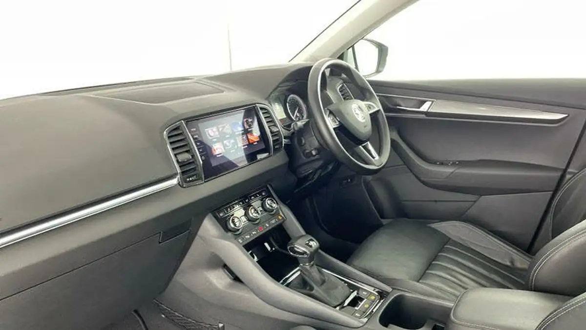 2018-skoda-karoq-15-tsi-edition-ss-dsg-big-1