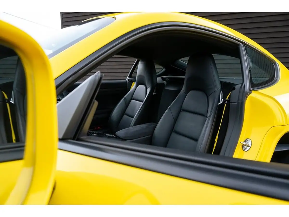 2016-porsche-cayman-718-25-s-pdk-big-24