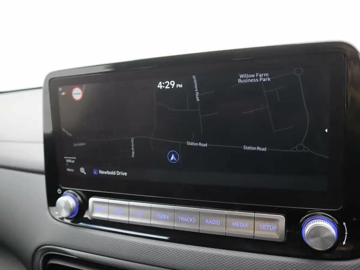 2021-hyundai-kona-e-premium-204ps-64kwh-7kw-obc-big-11