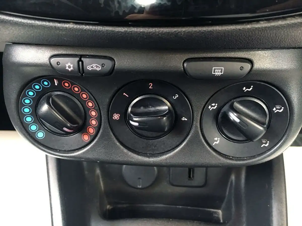 2019-vauxhall-corsa-14i-energy-75ps-ecotec-3d-big-14