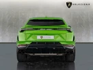 2023-lamborghini-urus-40-no-trim-small-3