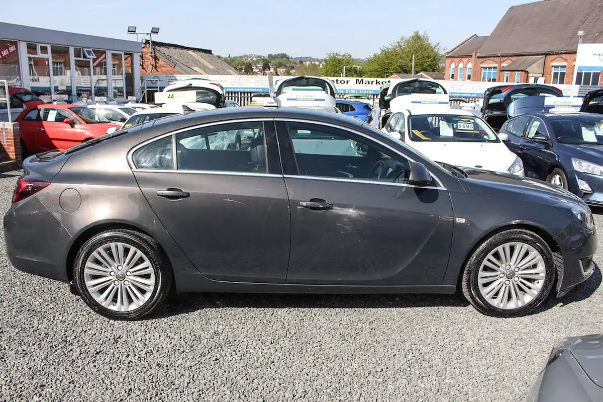 2016-vauxhall-insignia-16cdti-tech-line-ecoflex-ss-big-10