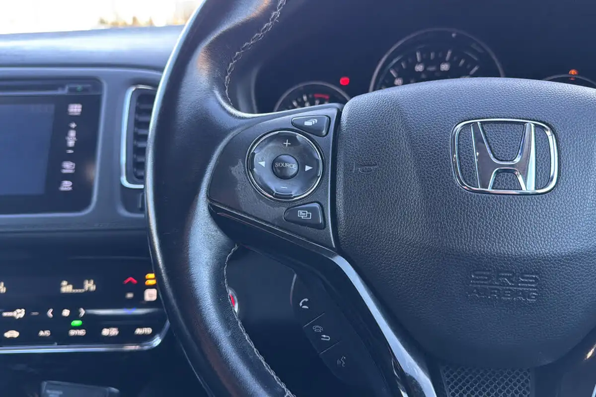 2020-honda-hr-v-15-i-vtec-ex-big-14