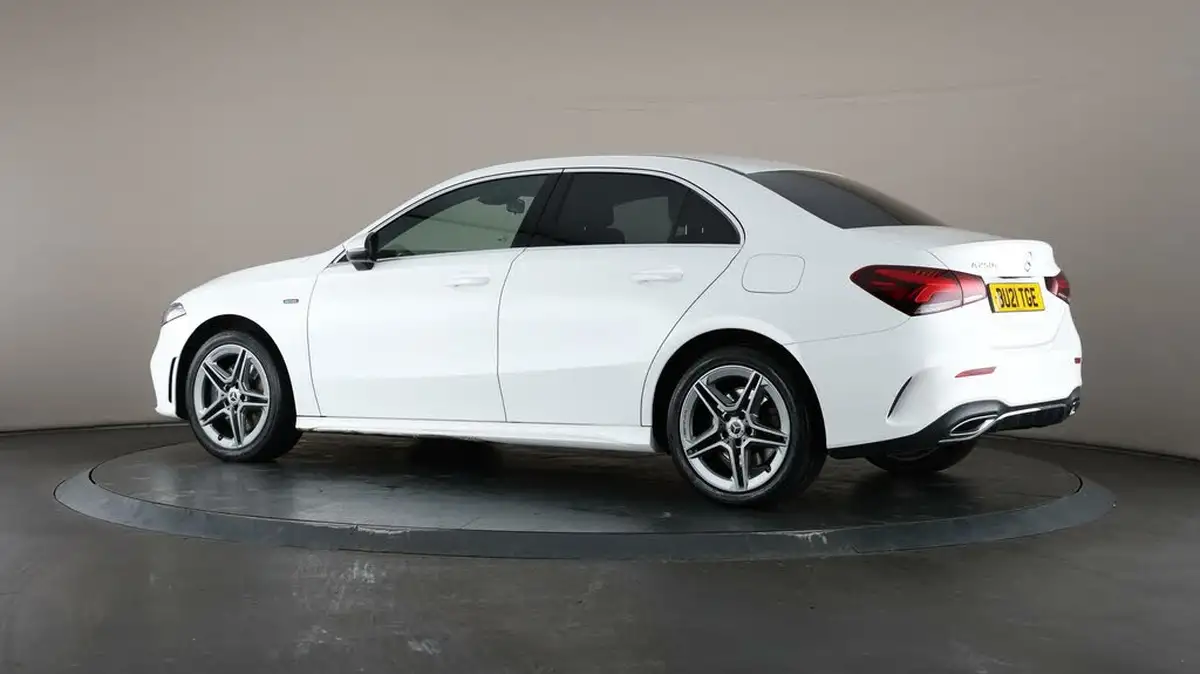 2021-mercedes-benz-a-class-13-a250e-amg-line-saloon-4d-big-69