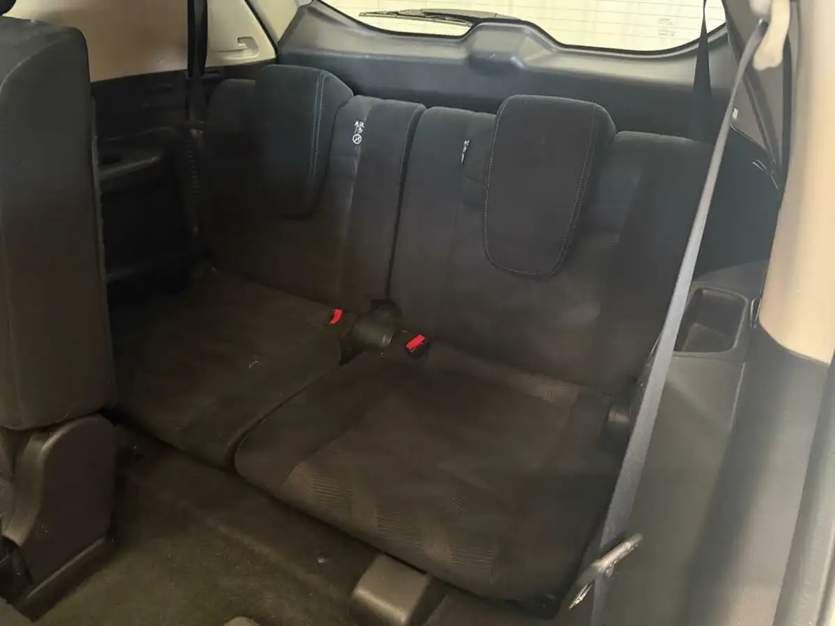 2016-nissan-x-trail-16dci-n-tec-7-seat-big-16