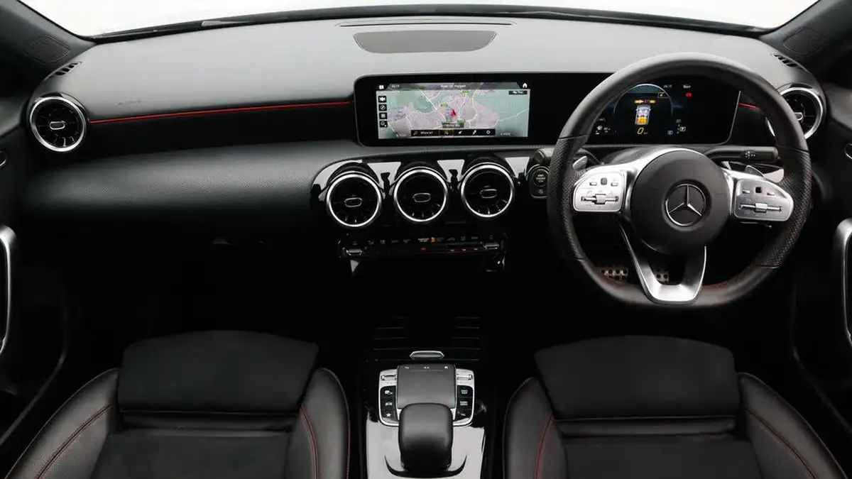 2019-mercedes-benz-a-class-15d-a180d-amg-line-executive-hatchback-5d-7g-dct-big-12