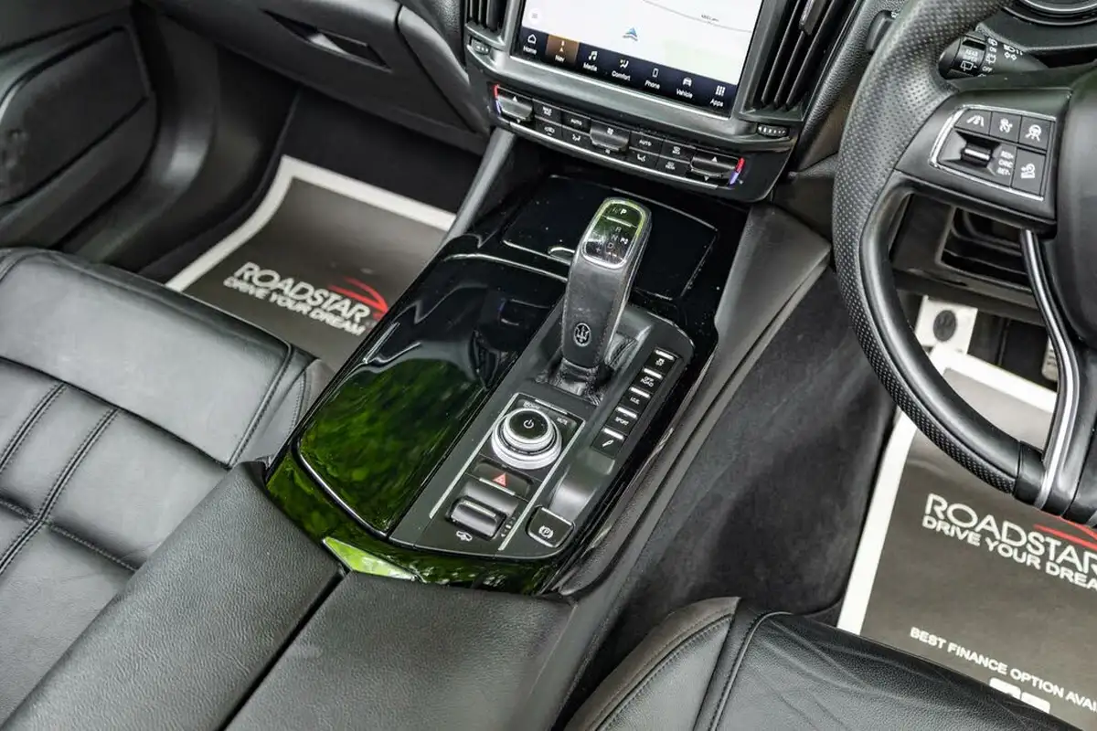 2021-maserati-levante-20-gt-big-5