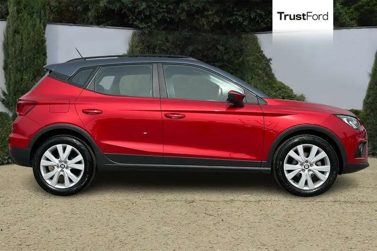 2021-seat-arona-10-tsi-se-technology-110ps-dsg-big-2