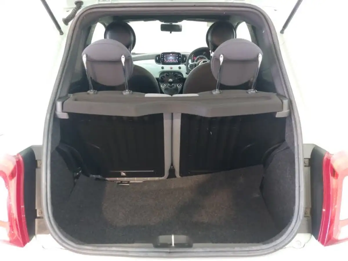 2021-fiat-500-10-lounge-big-7