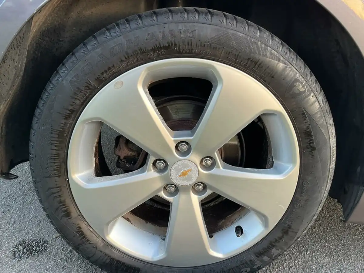 2012-chevrolet-cruze-18-ltz-auto-big-44