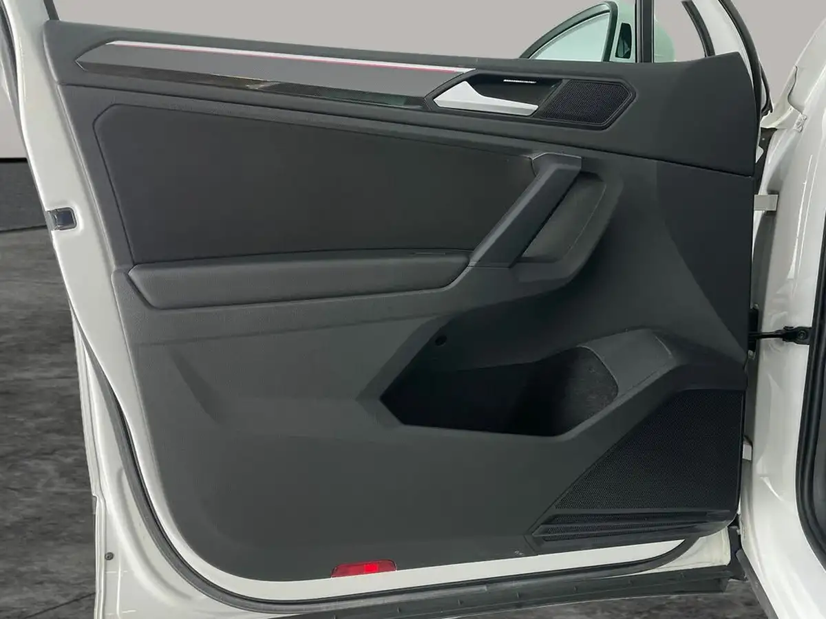 2020-volkswagen-tiguan-15-tsi-elegance-big-35