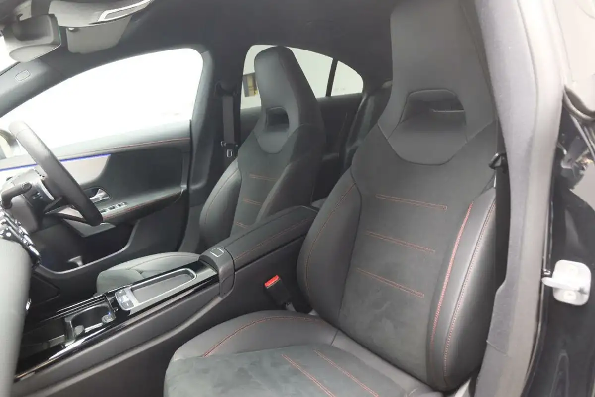 2024-mercedes-benz-cla-13-cla-180-amg-line-executive-coupe-4d-big-12