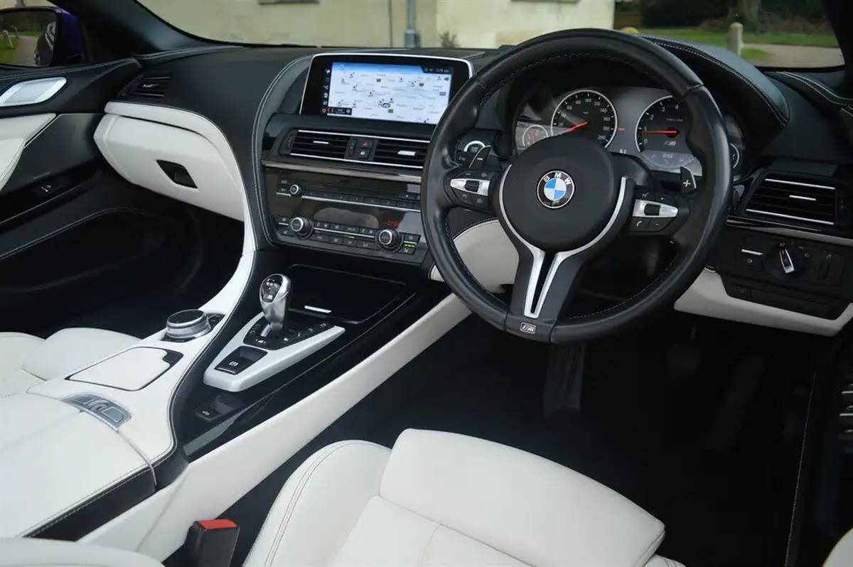 2017-bmw-6-series-44-m6-ss-convertible-2d-big-18