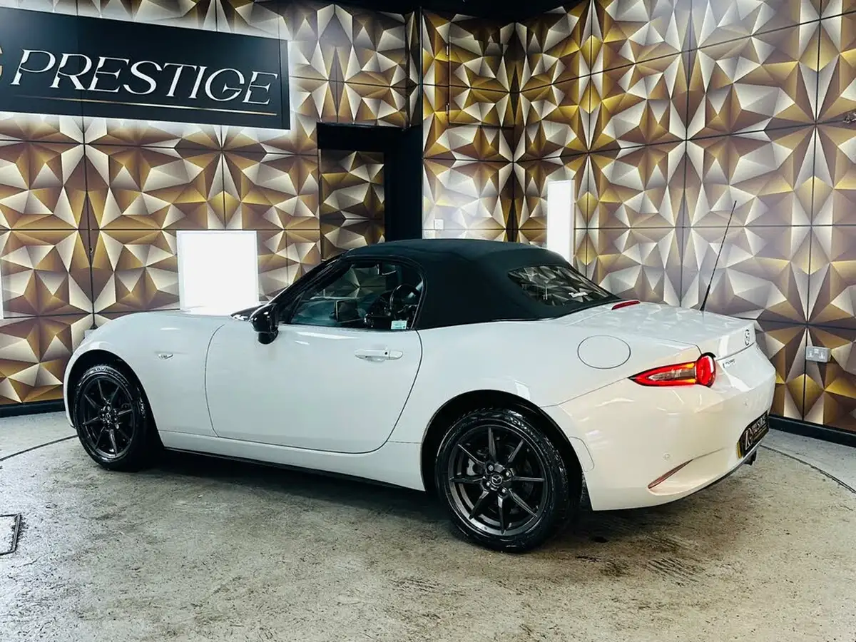 2017-mazda-mx-5-15-sport-convertible-big-15