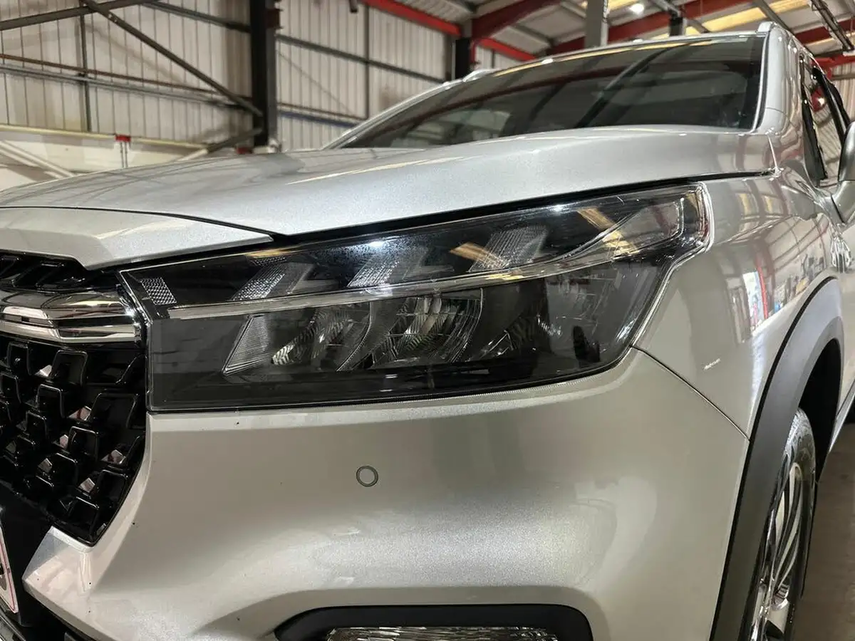 2024-suzuki-s-cross-15-ultra-allgrip-big-12