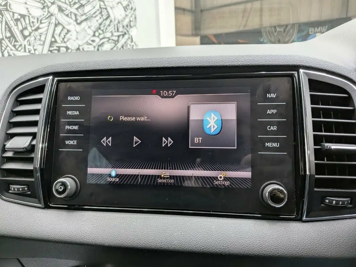 2018-skoda-karoq-15-tsi-se-l-ss-dsg-big-12