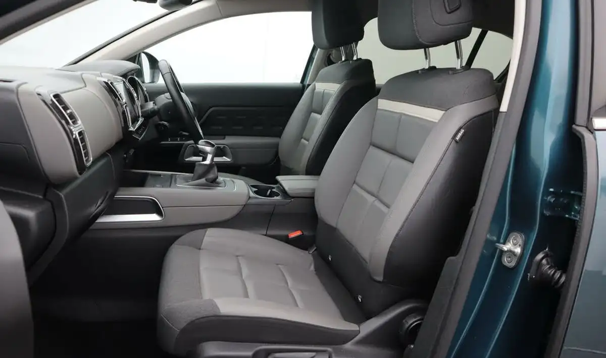 2020-citroen-c5-aircross-15bluehdi-flair-big-14