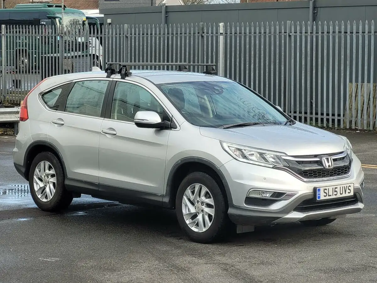 2015-honda-cr-v-20-se-honda-connect-with-navi-dasp-4x4-auto-big-3