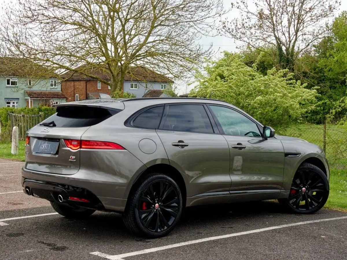 2018-jaguar-f-pace-30td-s-awd-big-7
