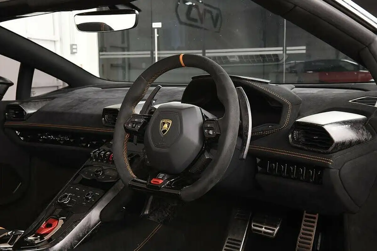 2018-lamborghini-huracan-52-performante-spyder-big-4