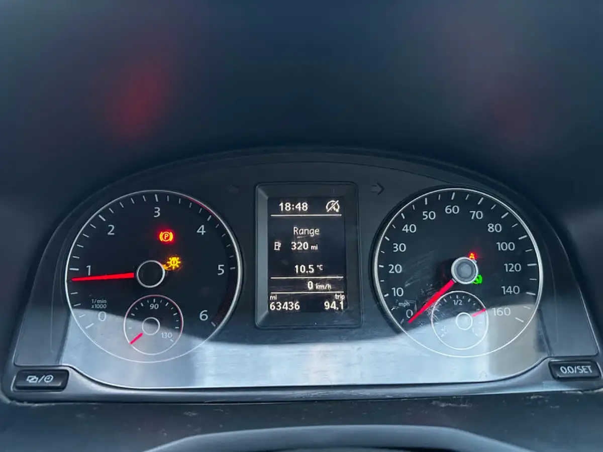 2019-volkswagen-caddy-20tdi-c20-trendline-bmt-102pseu6-dsg-big-21