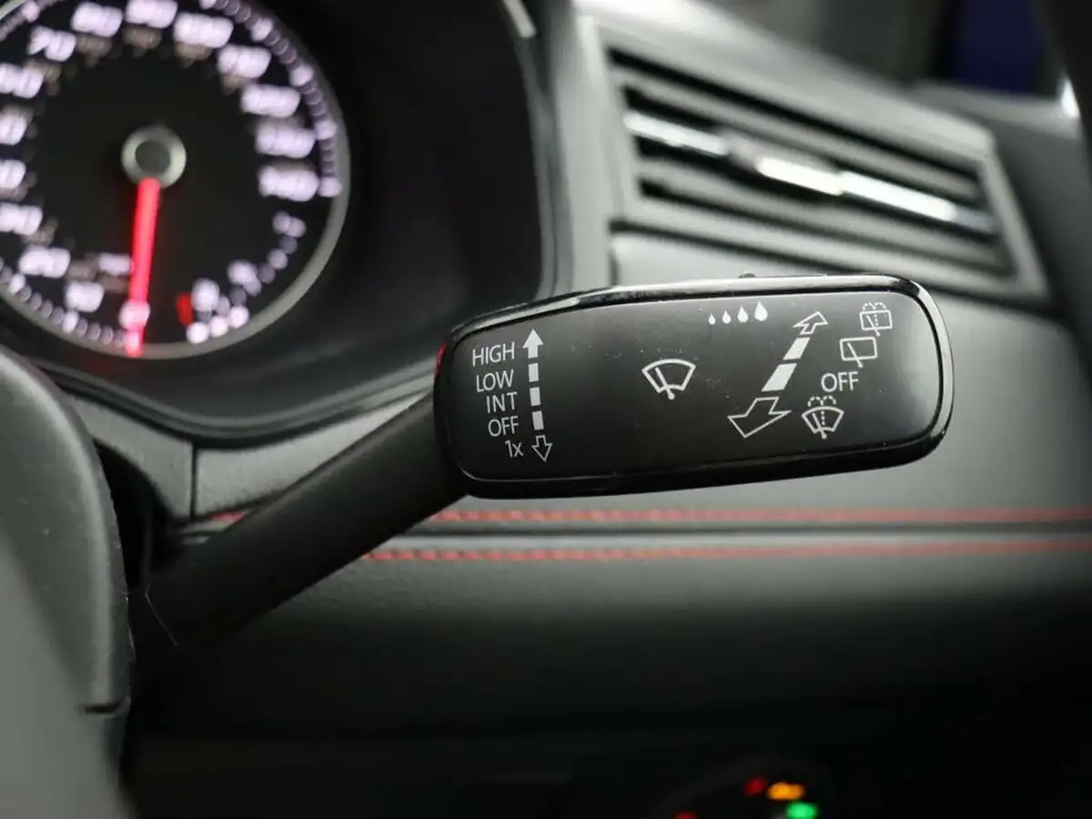 2021-seat-ibiza-10-tsi-fr-95ps-big-32