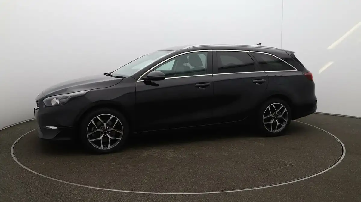 2022-kia-ceed-15-t-gdi-3-sportswagon-big-57