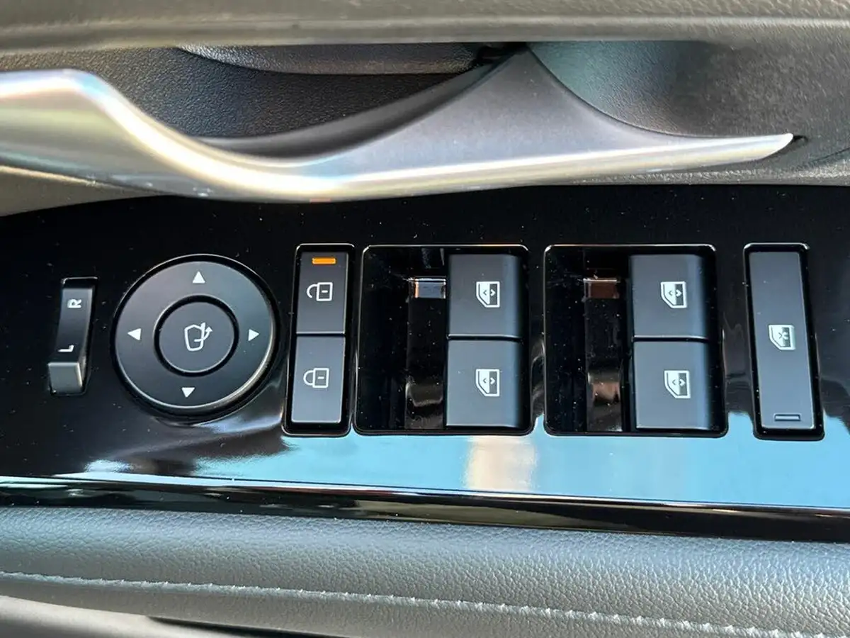 2025-hyundai-tucson-16-t-gdi-ultimate-252ps-phev-auto-big-19
