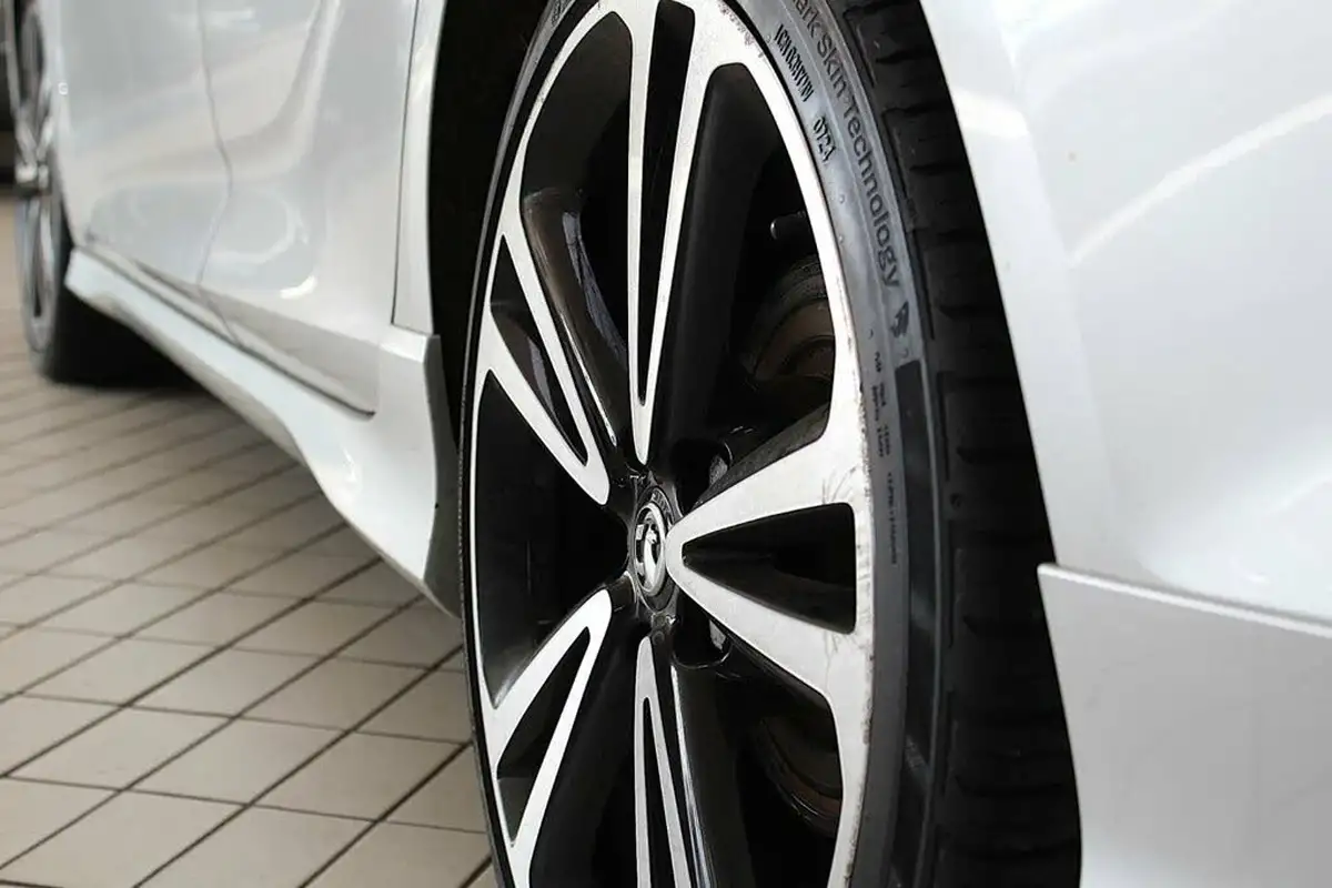 2020-vauxhall-insignia-grand-sport-15-turbo-d-sri-vx-line-nav-big-19