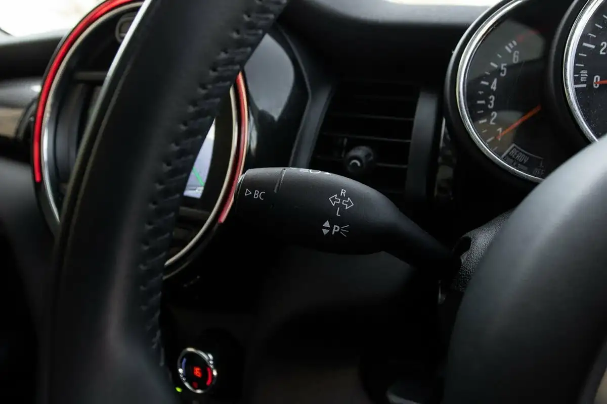 2019-mini-cooper-20-cooper-s-classic-189bhp-hatchback-5d-big-15