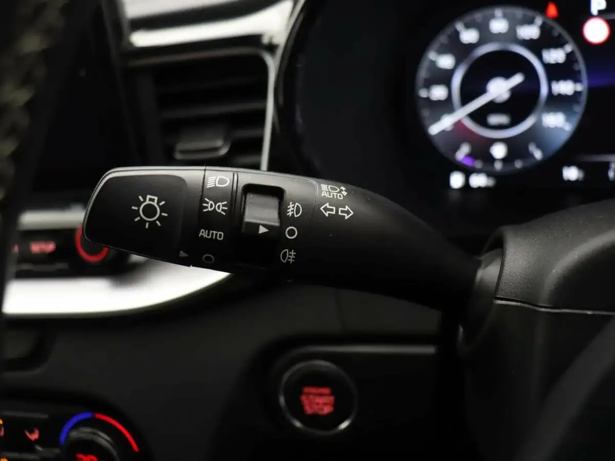2023-kia-pro-ceed-15-t-gdi-gt-line-s-158bhp-big-32