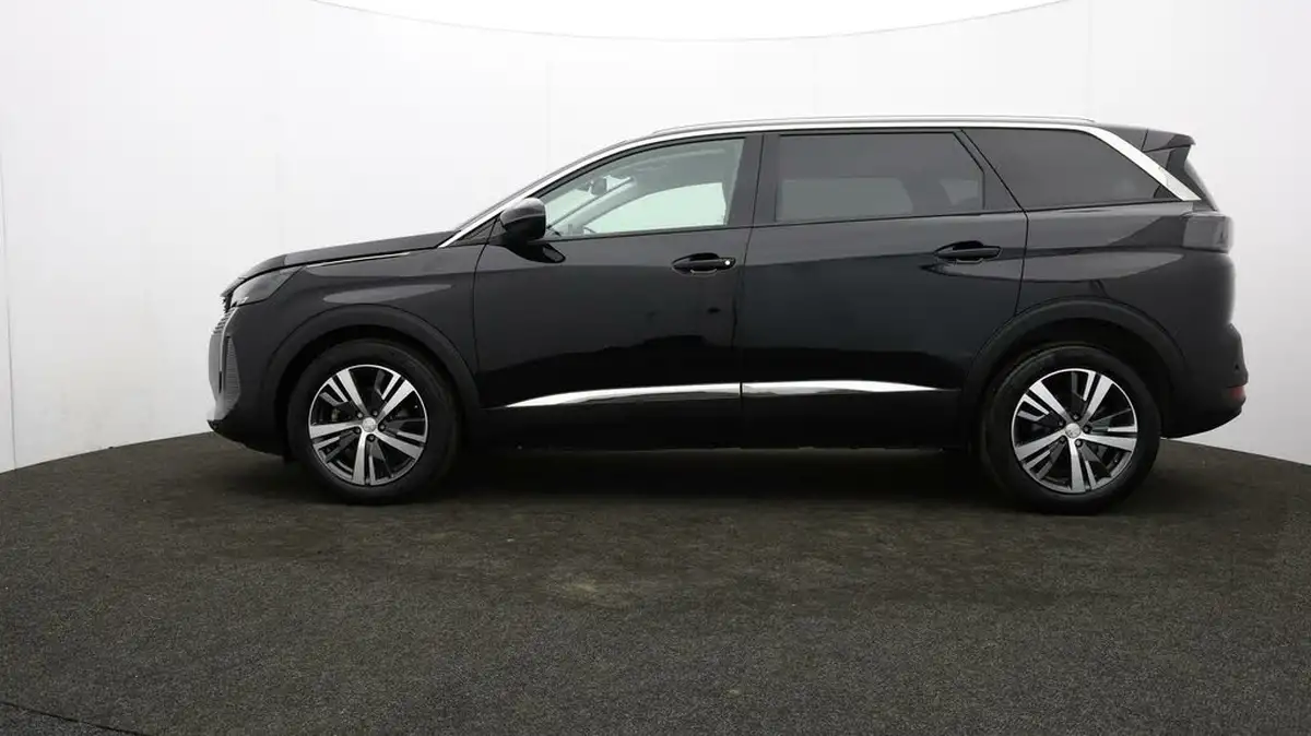 2021-peugeot-5008-suv-12-puretech-allure-big-62