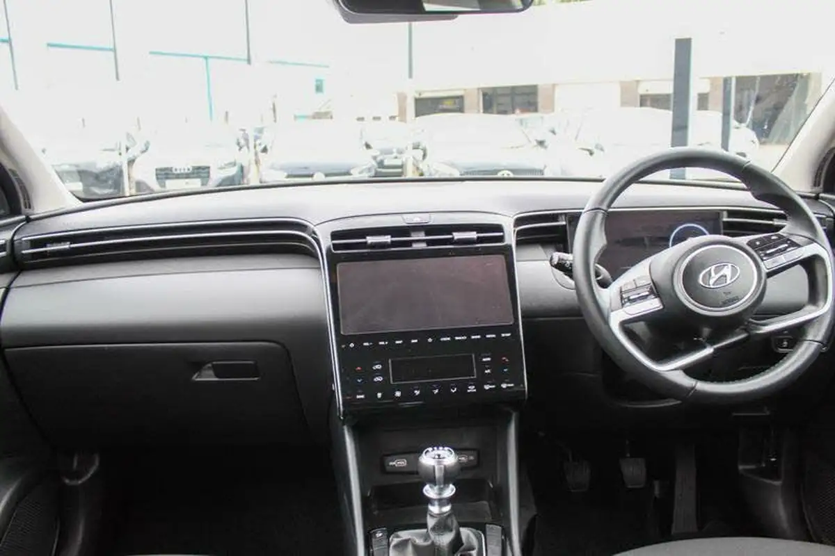 2022-hyundai-tucson-16-t-gdi-se-connect-150ps-big-18