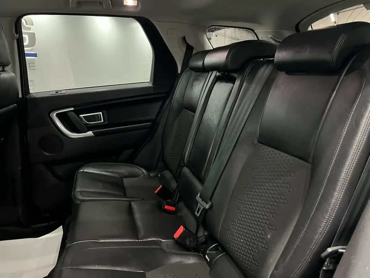 2017-land-rover-discovery-sport-20td4-se-tech-182ps-suv-auto-big-52