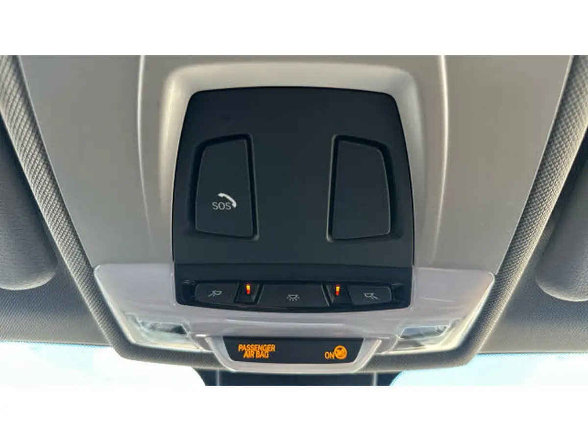 2021-bmw-x1-20-sdrive20i-xline-big-33