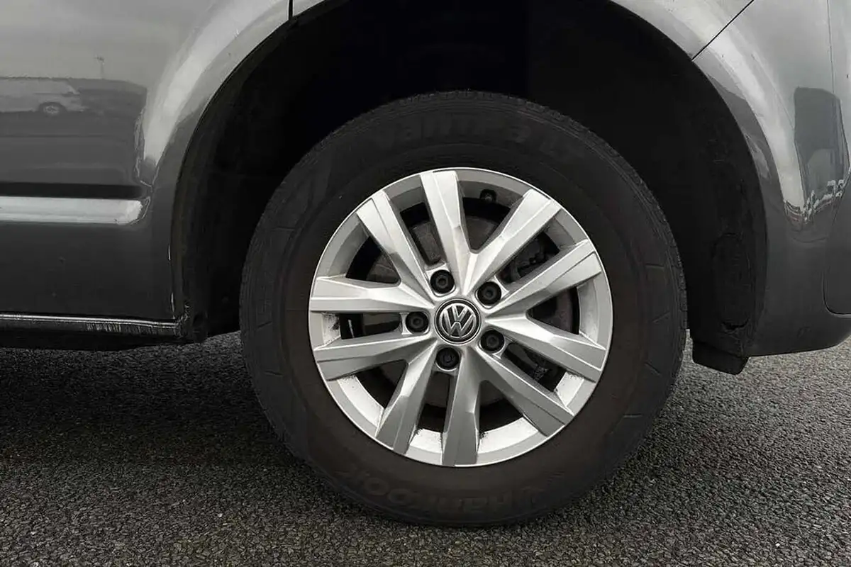 2024-volkswagen-transporter-big-5