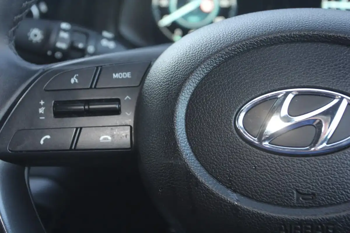2021-hyundai-bayon-10-t-gdi-se-connect-big-22