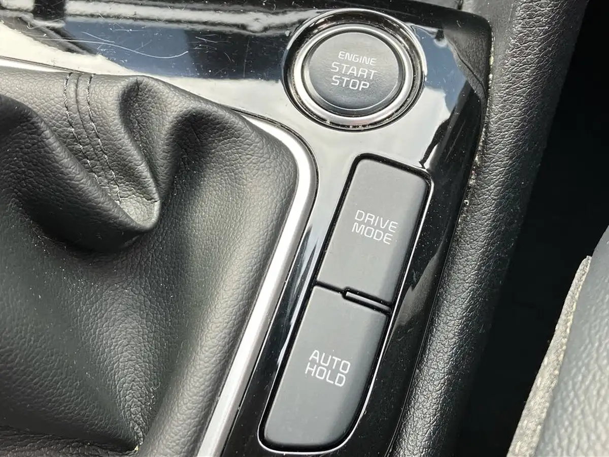2022-kia-sportage-16-t-gdi-launch-edition-big-38