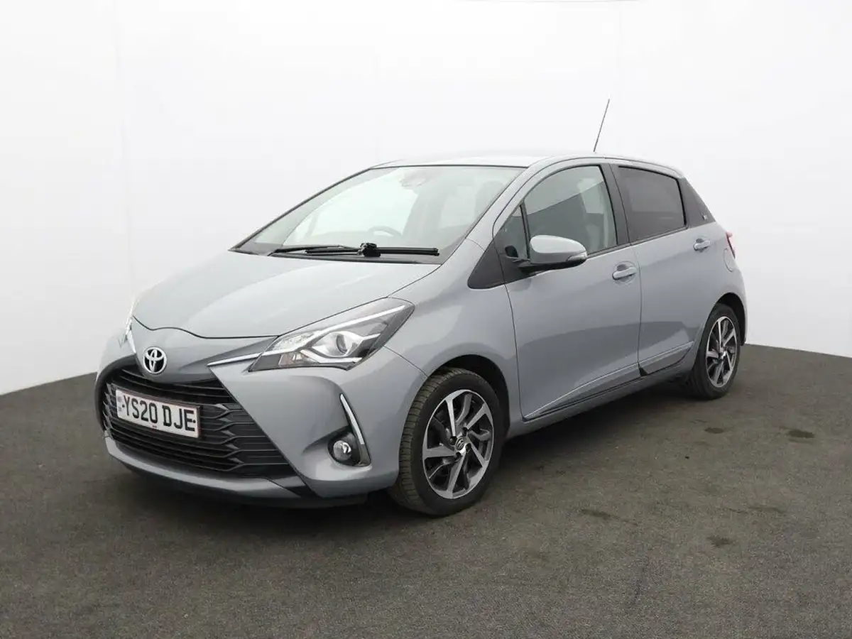 2020-toyota-yaris-15-vvt-i-y20-111bhp-1496cc-big-2